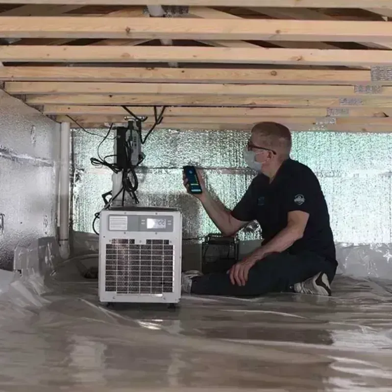 Crawl Space Water Removal Service in Oelwein, IA